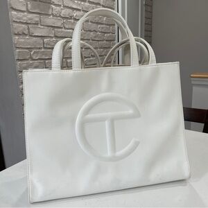 MEDIUM WHITE TELFAR
